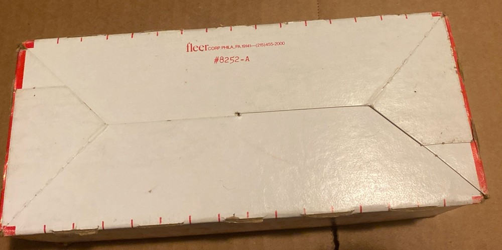 1981 Fleer Baseball Trading Cards 500 Count Vend. Pack Box, Rare!