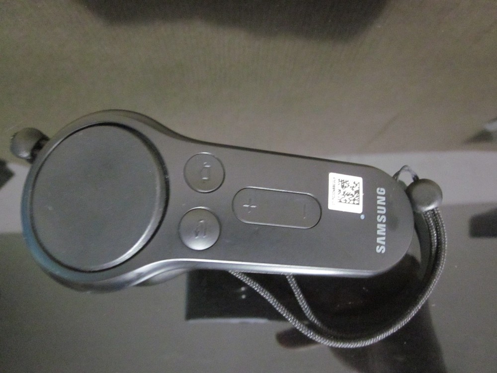 Samsung ET-YO324BBEGUS Gear VR Controller Black
