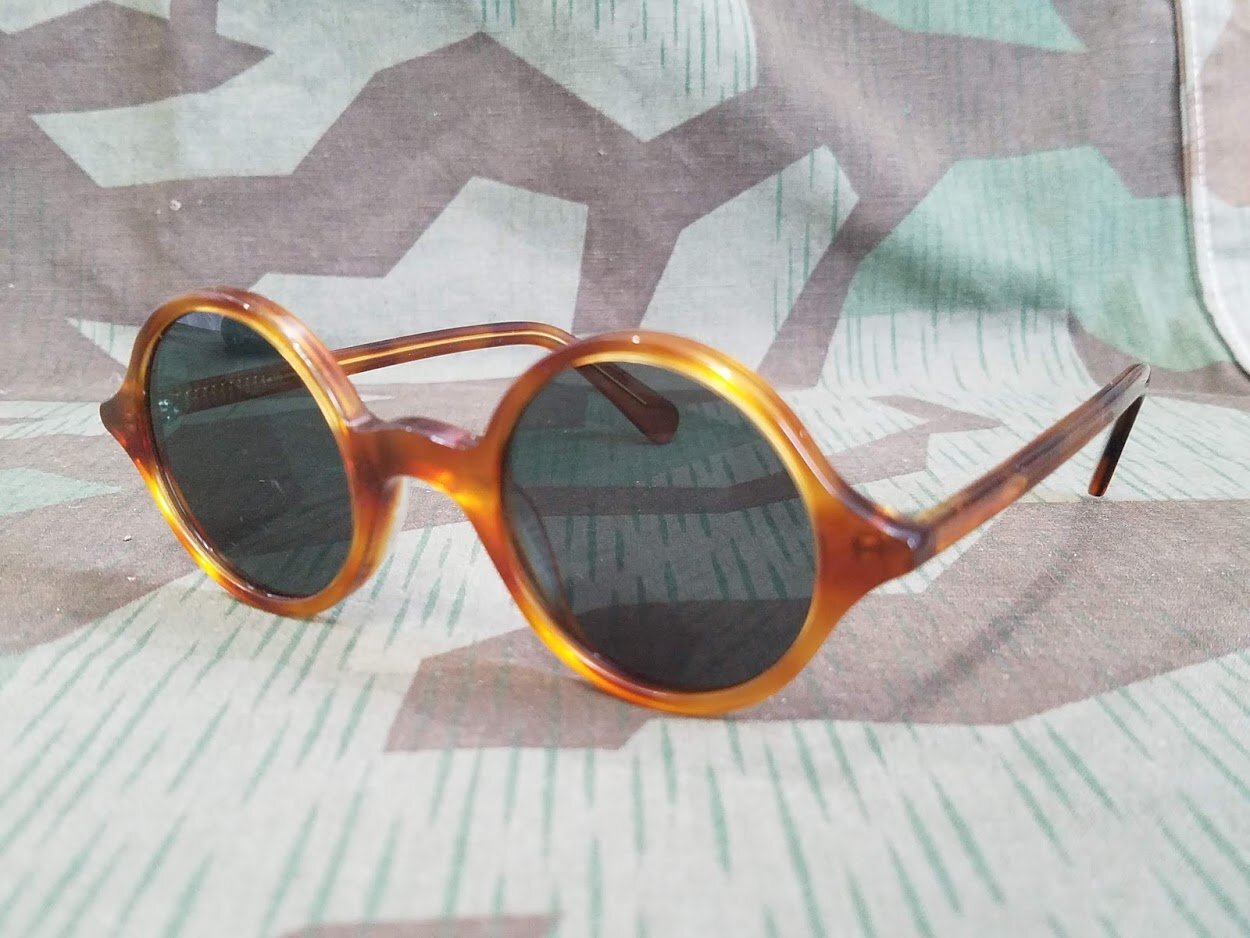 Repro WWII German Tortoise Shell Round MG Blendschutzbrille Sunglasses 1940s Vtg