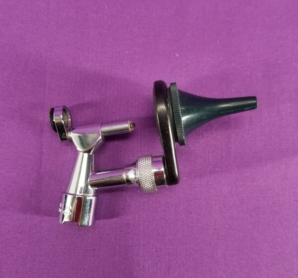 Welch Allyn 2.5V Operating Otoscope Set Plugin Handle