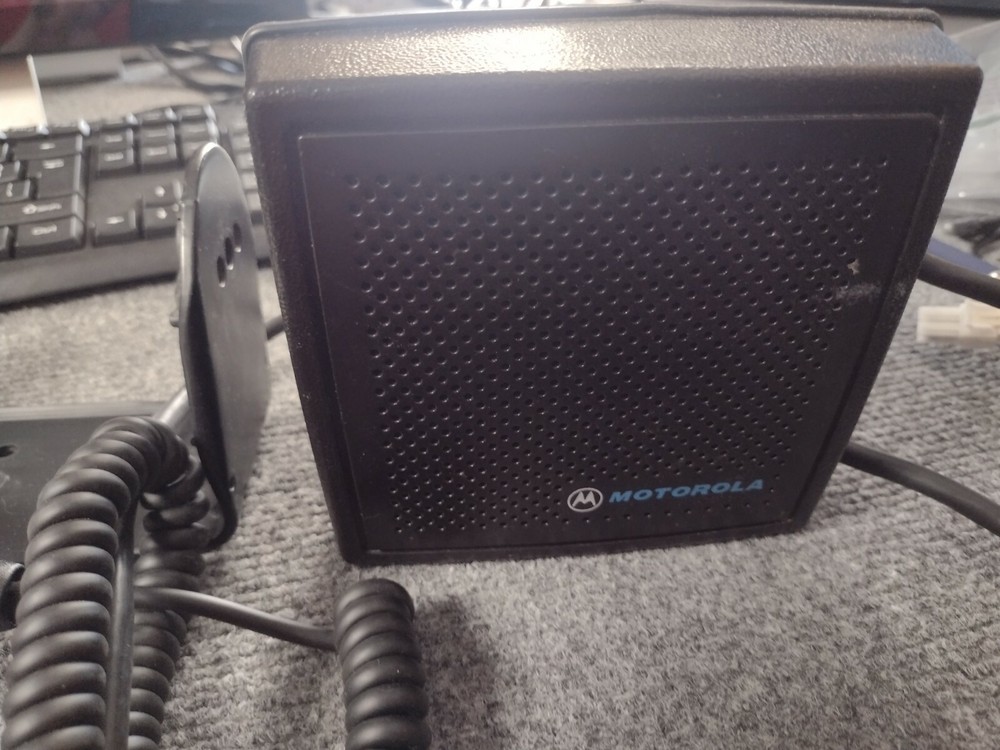 Motorola Convertacomm Vehicular Adapter