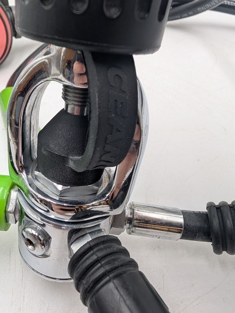 Aqualung SeaQuest - Suunto Compass - Mares Regulator