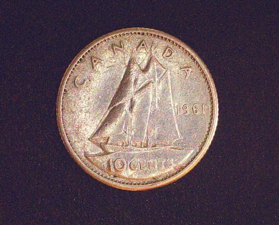 1961 Canada 10 Cent Dime Coin 80% Silver Fine Condition