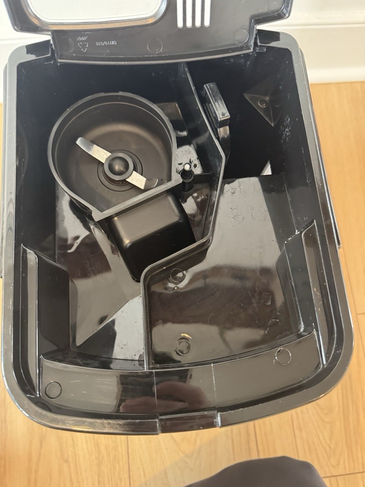 Cuisinart Automatic Grind & Brew 12-Cup Coffee Maker with Blade Grinder