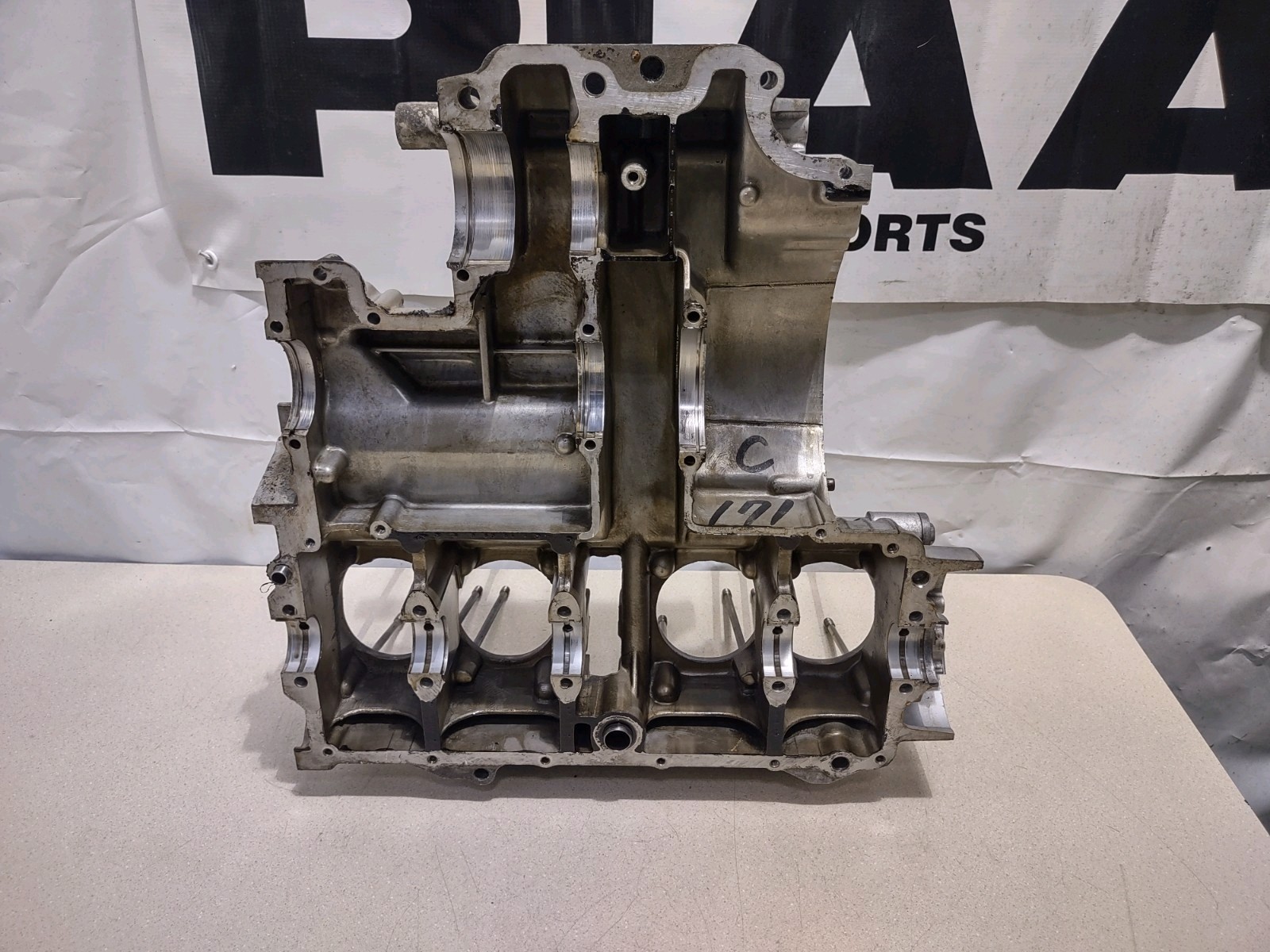 1974 Honda CB 750 CB750 Upper Engine Case Crankcase #325.2-80