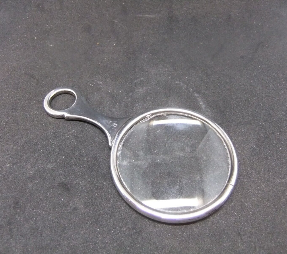 Solid Sterling Silver Synder & Beddoes Chatelaine Magnifying Glass Pendant 1905