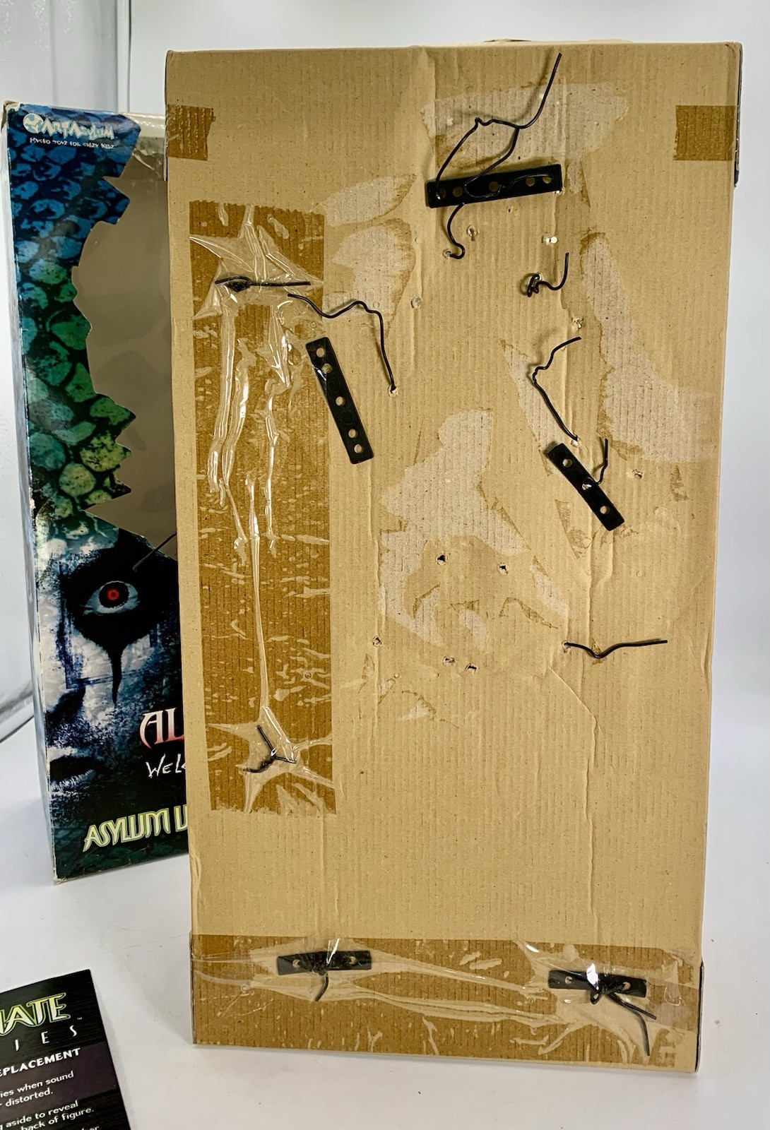 Alice Cooper Welcome To My Nightmare Art Asylum 18 Inch Singing Action Figure