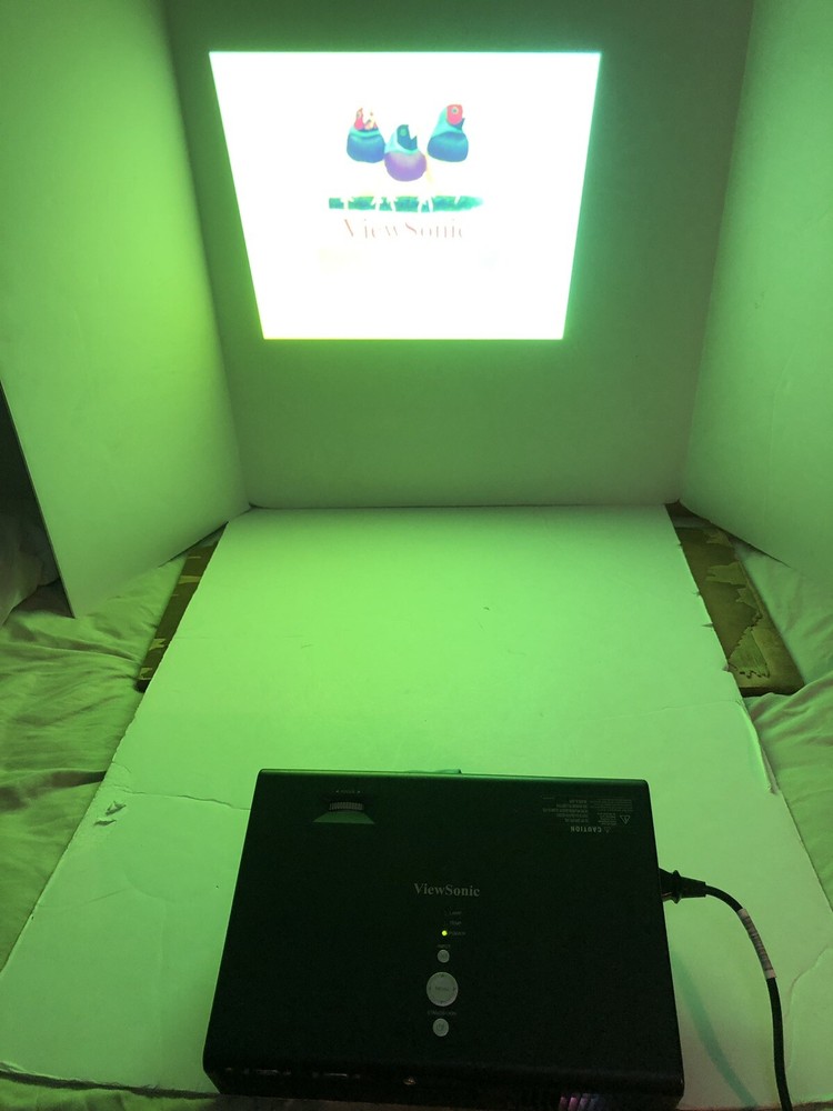 ViewSonic PJ400 VS10459 LCD Projector HD Portable