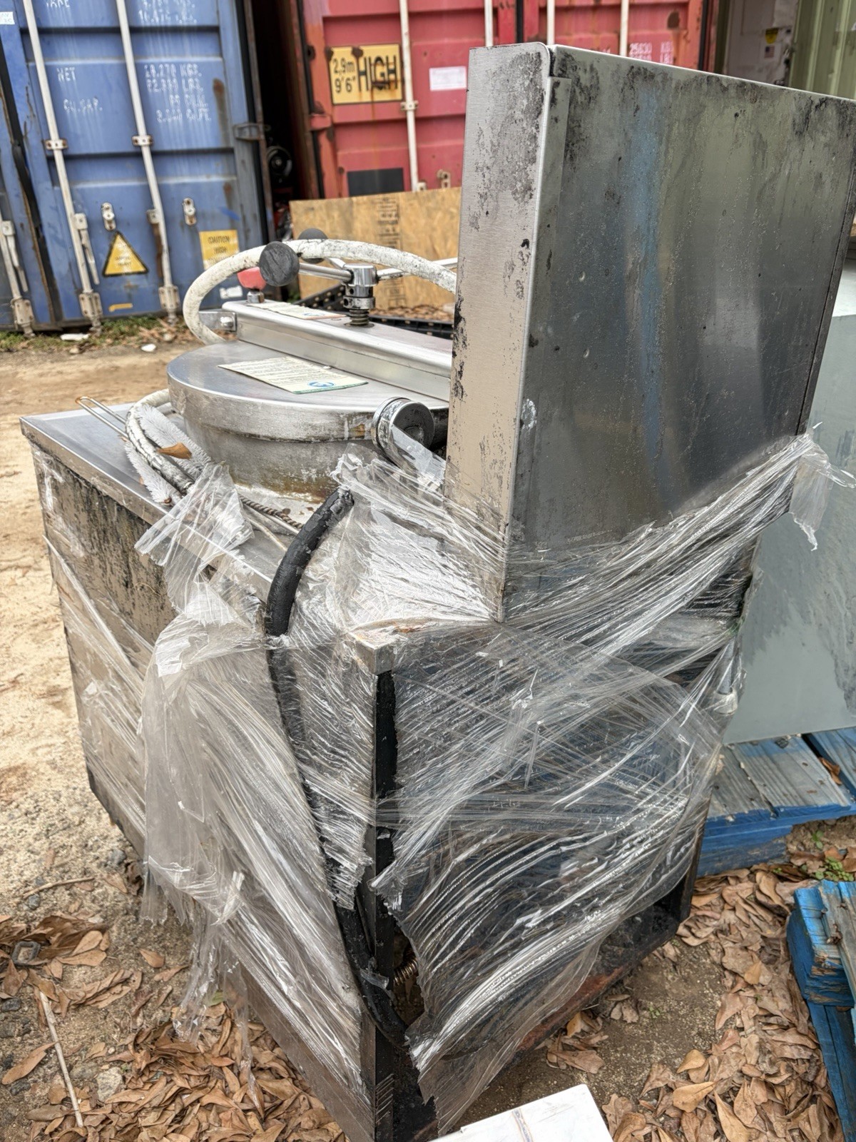 2015 BKI FKM-F Electric Pressure Fryer With Basket & Filtration / Hose 208v