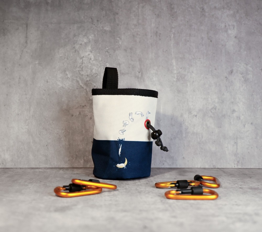 Acrobatic Cat Chalk Bag | Grace in Motion