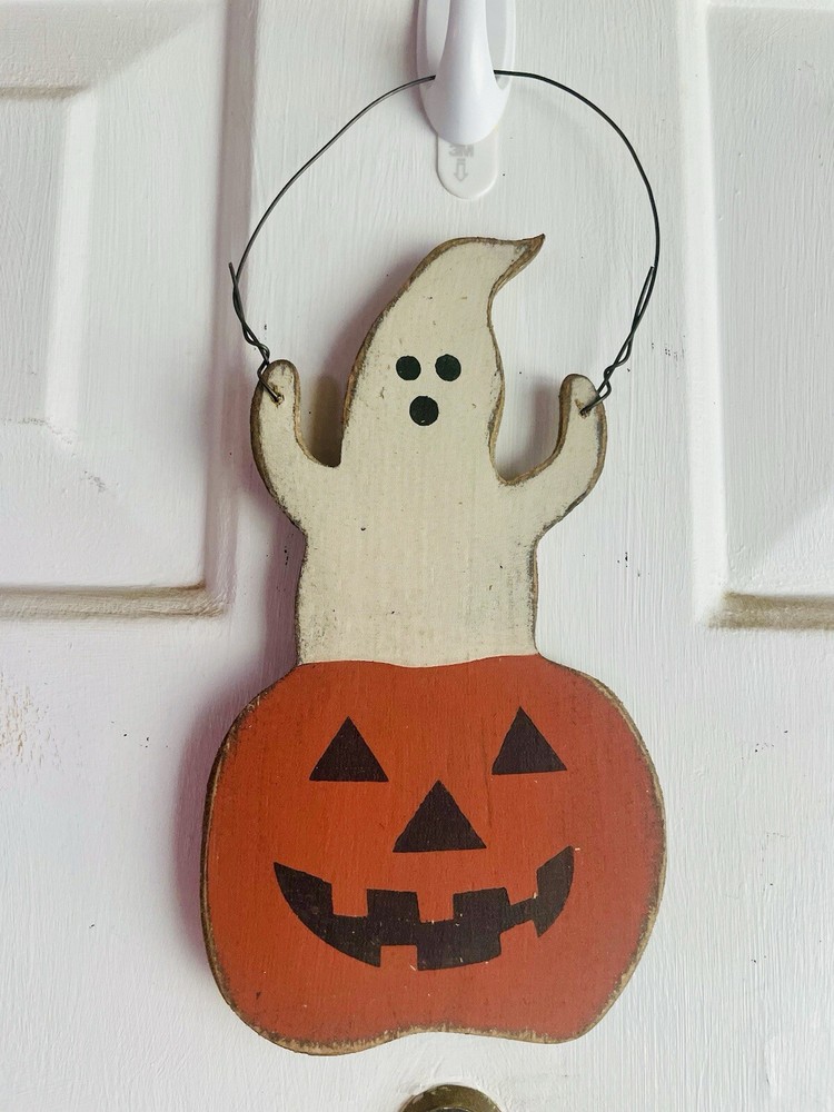 Ghost In Jack O Lantern Wooden Hanger