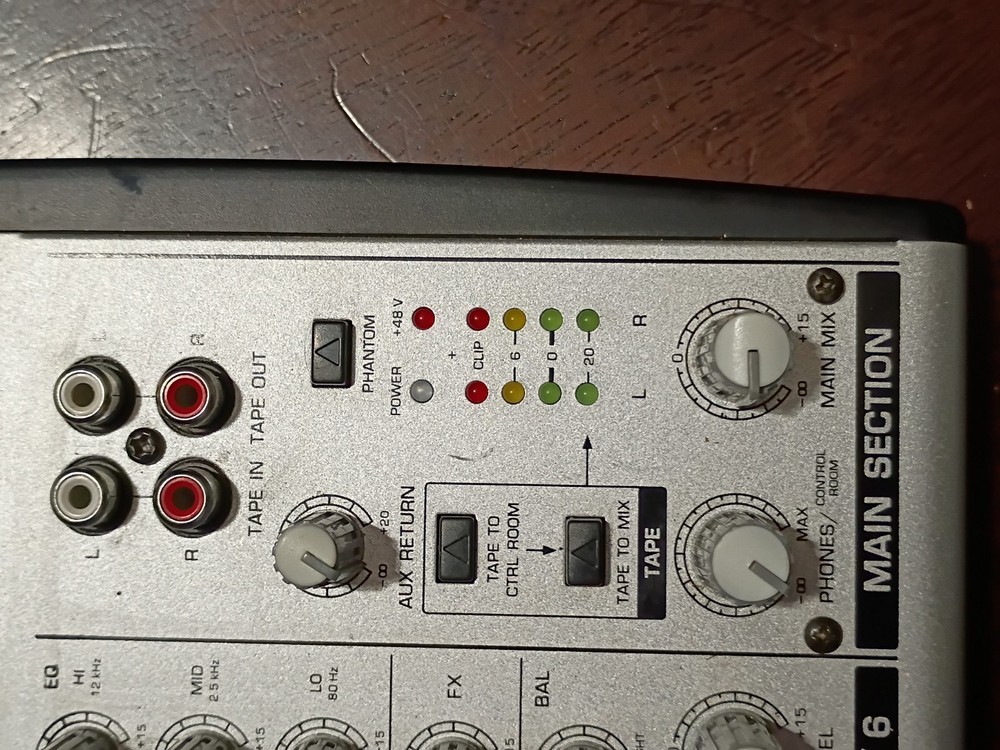 behringer eurorack UB802 invisible mic preamp (imp) *especially nice condition