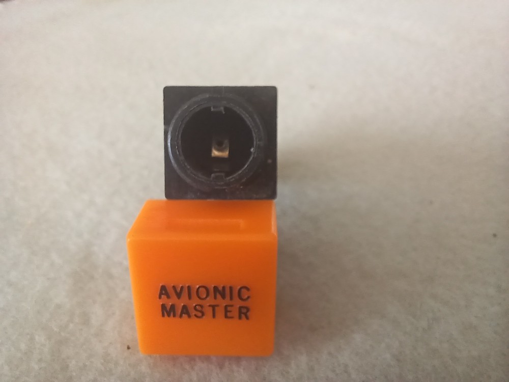 Avionic Master Pushbutton  Switch P/N 554-1121
