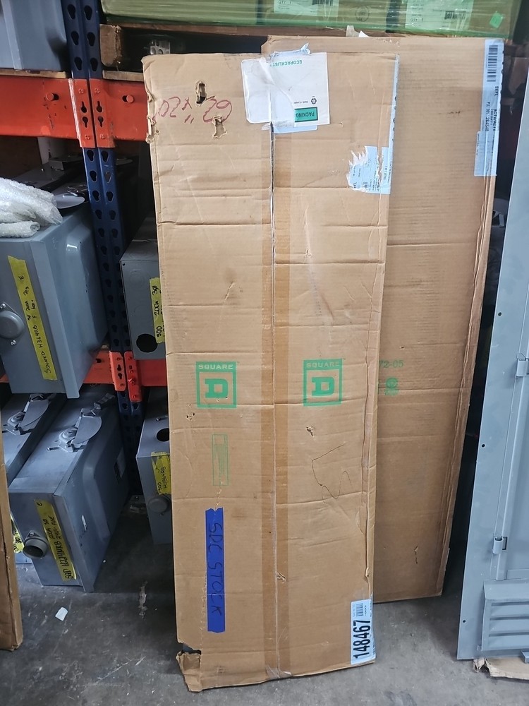 SQUARE D NQ NF LOAD CENTER PANELBOARD SURFACE FRONT NC62VS NOS