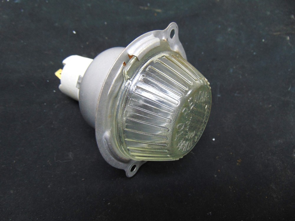 GE Electric Range JBS86SP4SS Light Assembly WB08T10002