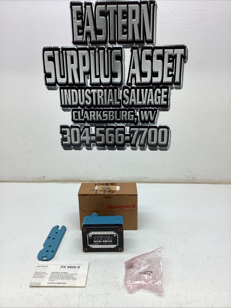 Honeywell Micro Switch Splash Proof Switch 0P-AR NIB