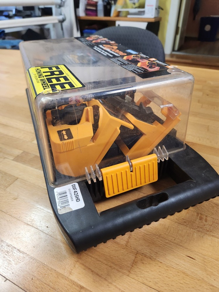 Plasplugs 4 In One Power Sharpener Model DSF425HD