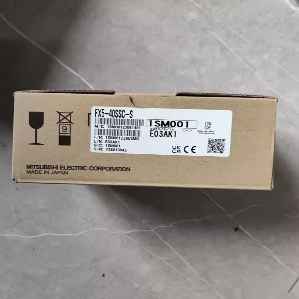 1pcs Mitsubishi PLC Module FX5-40SSC-S
