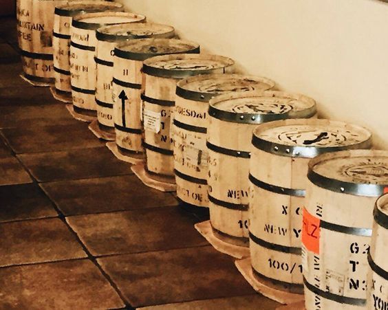 5 lbs of AUTHENTIC Jamaica Blue Mountain Coffee - Free Shipping!