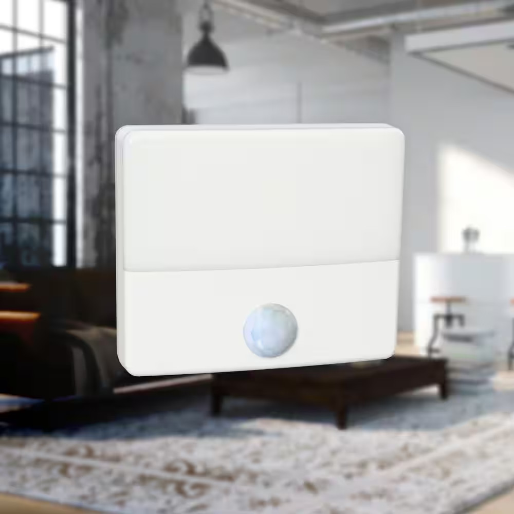 White Senti Motion Activated LED Night Light