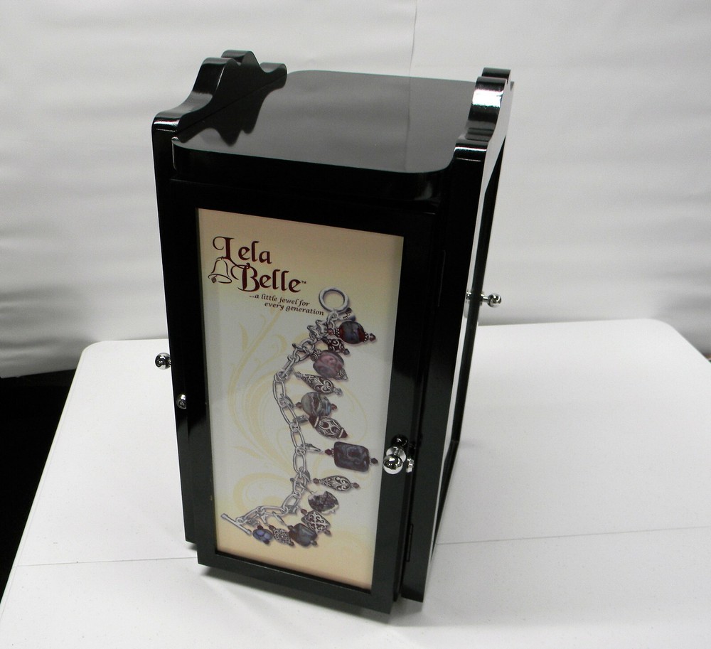 Lela Belle Custom Retail Display