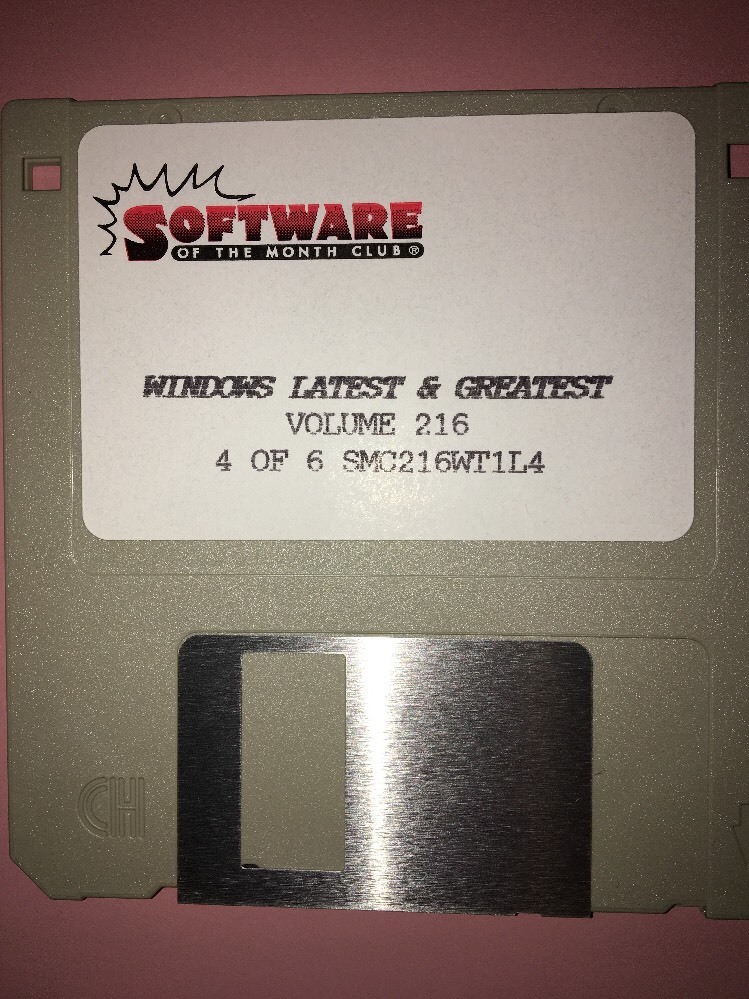 Windows Latest And Greatest Volume 216 FloppyDisc W Program Guide & 6 Discs RARE