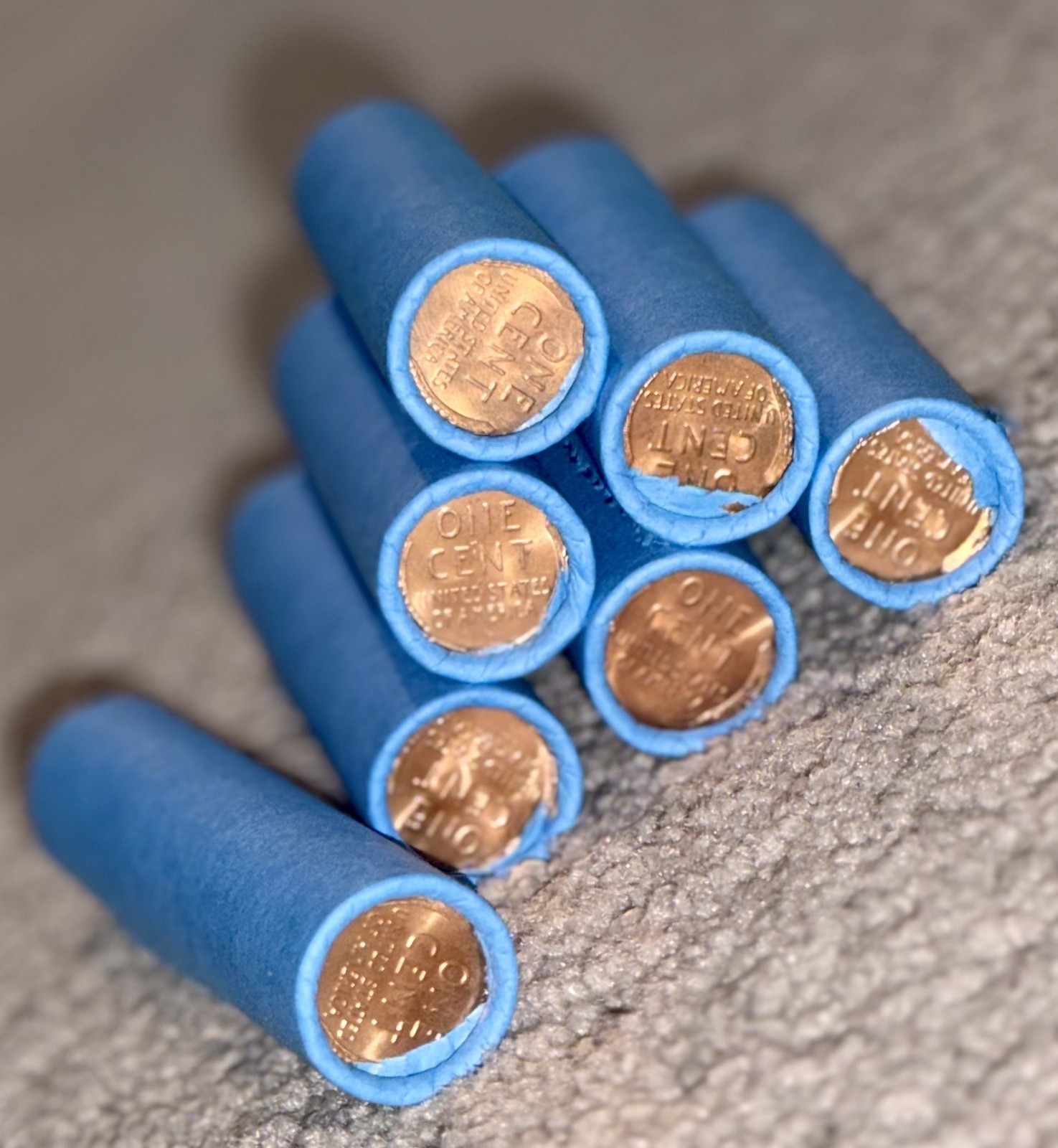 Blue wheat penny BU on end of unsearched circulated cents mixed dates mint marks