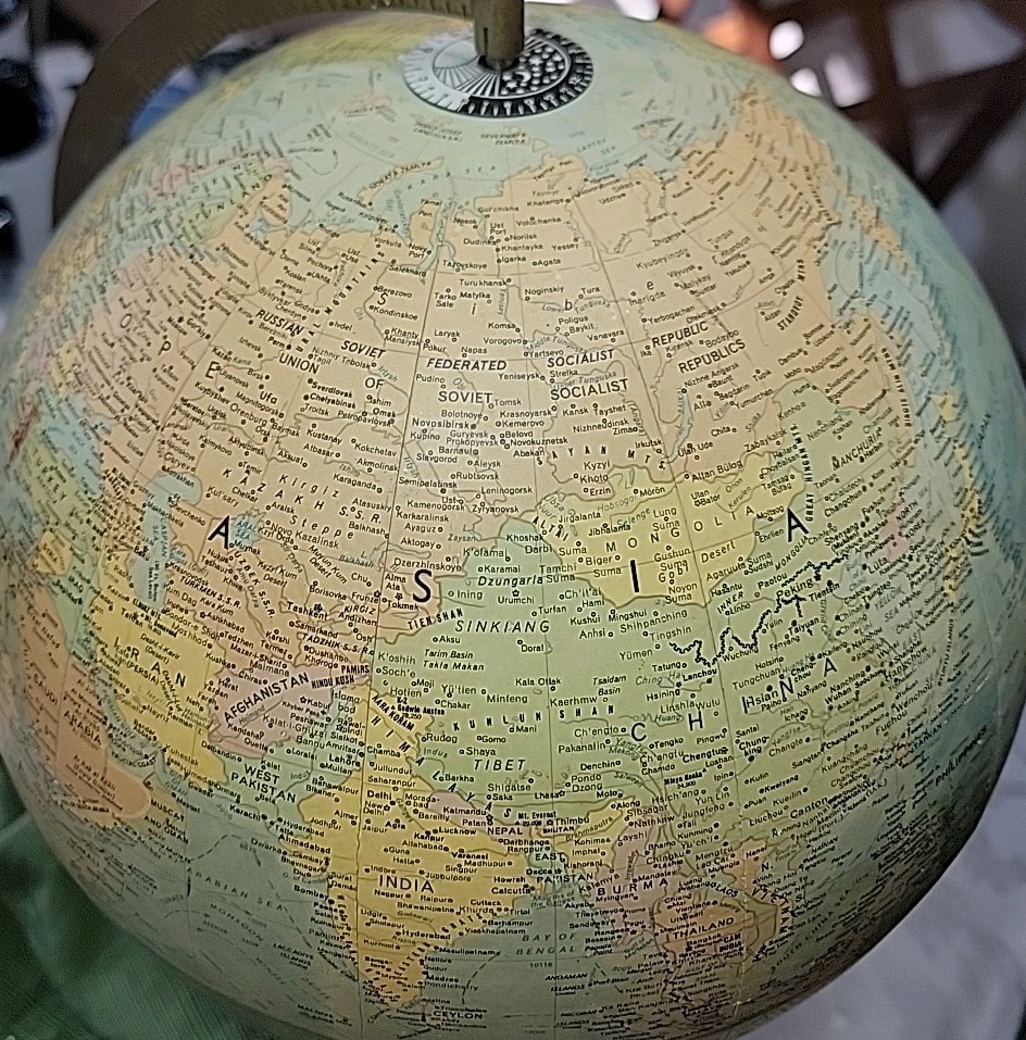Vintage Replogle Comprehensive Globe 12 Inch World Map