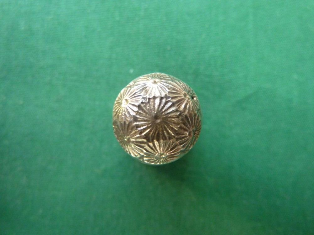 VINTAGE SILVER THIMBLE "13"
