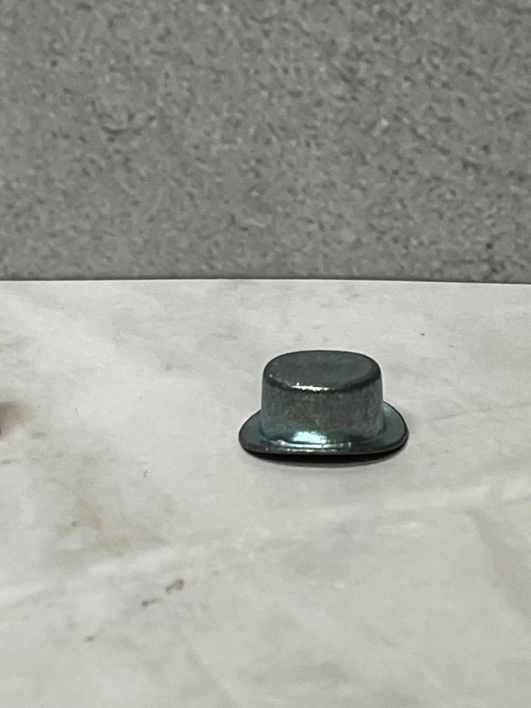 1995 Monopoly Chicago Edition - Replacement Metal Token HAT CAP