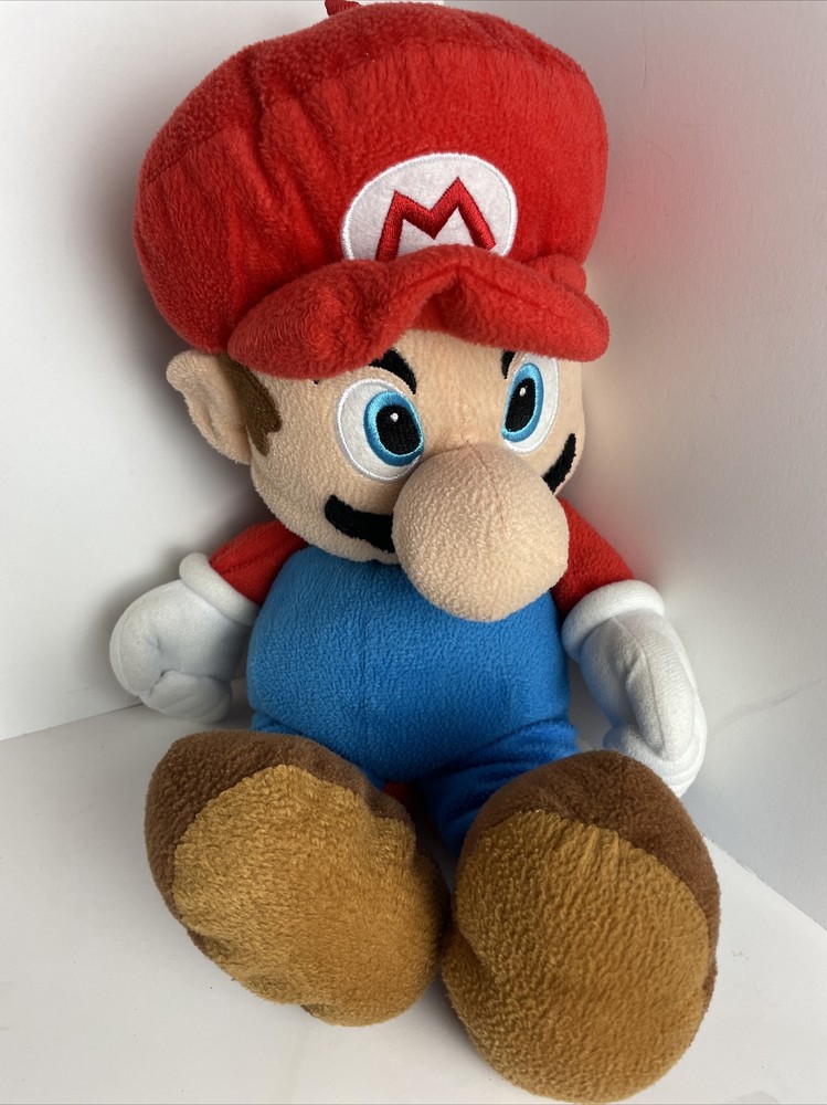 Super Mario Bros. Mario 16 Plush Backpack by Nintendo 2011 MISSING A BUTTON