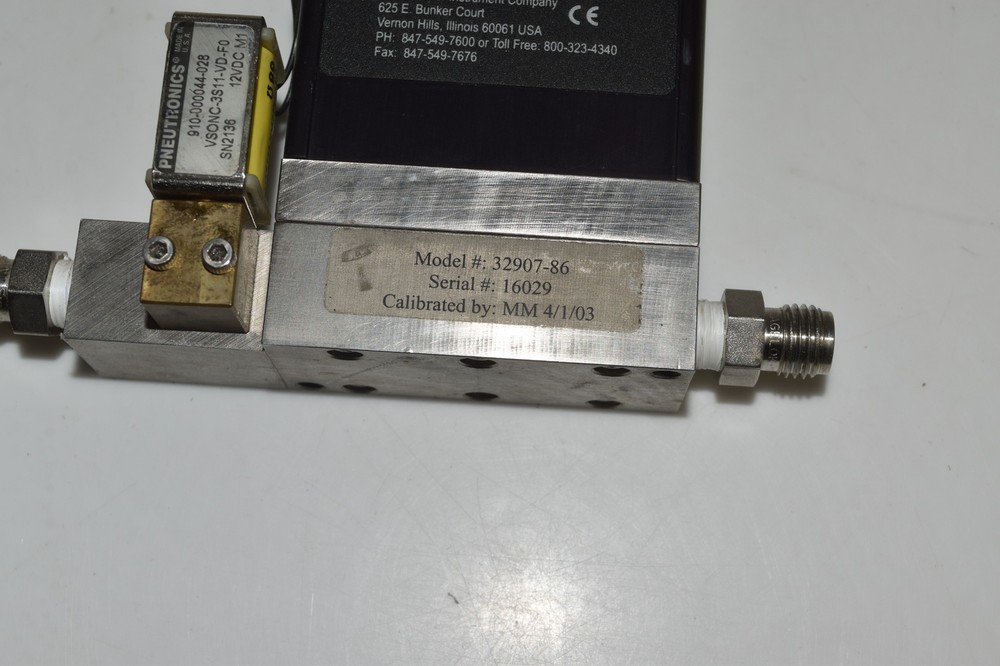 COLE PARMER MODEL 32907-86 MASS FLOW CONTROLLER (MAJ28)