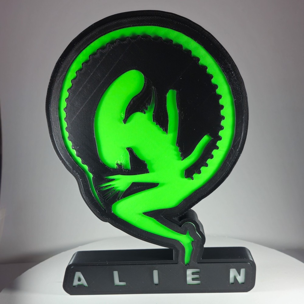 Alien 3D Lightbox Lamp Bright Green with White LD lights and Controller