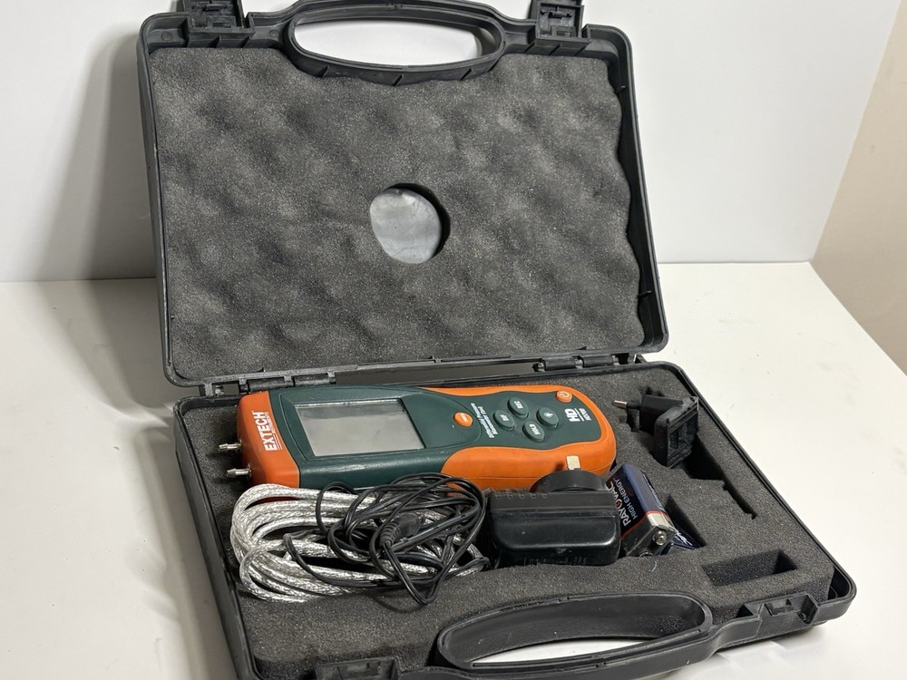Extech HD700 Differential Pressure Manometer 2 PSI w/ Case & Accessories