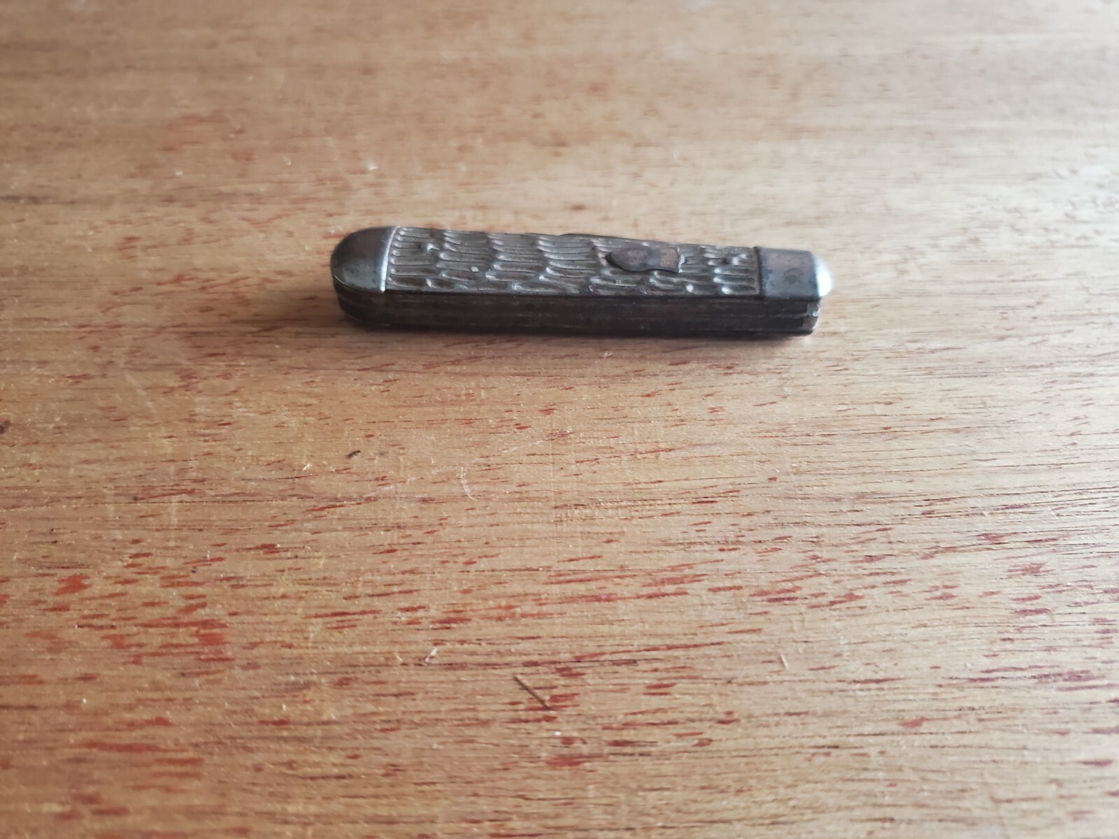 Vintage IMPERIAL 2 Blade Folding Pocket Knife Metal Handles NO Snap Rough Bad