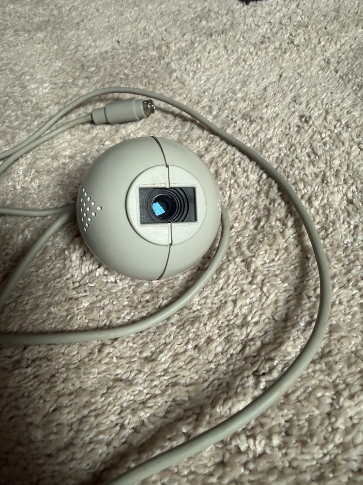 Tested - Vintage Apple Mac Serial Connetix Webcam