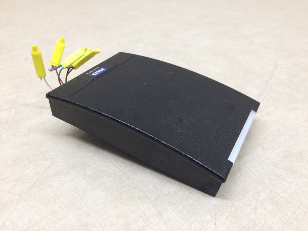 HID Multi Class SE RP40E Contactless Smart Card Reader Wall Switch