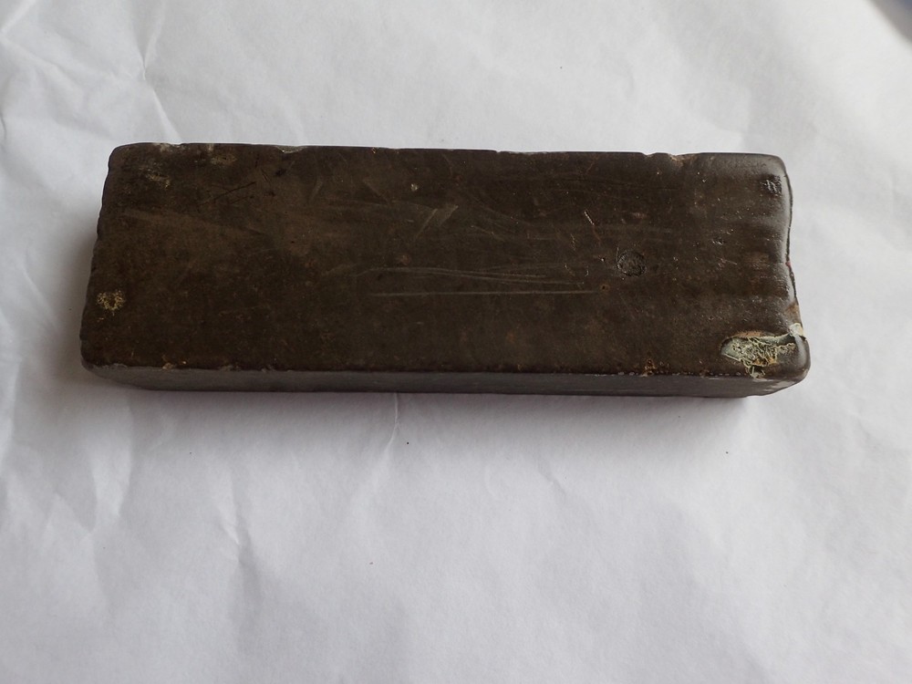 Natural sharpening stone / Whetstone