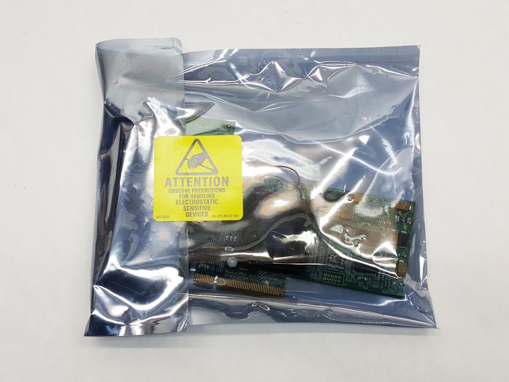 HIGHPOINT ROCKETRAID 4322 EXTERNAL 8-CH PCI-E x8 SAS RAID CONTROLLER NIB RETAIL