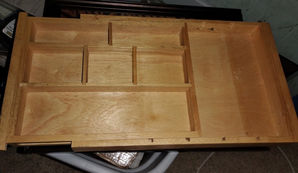 drawer organizer tray