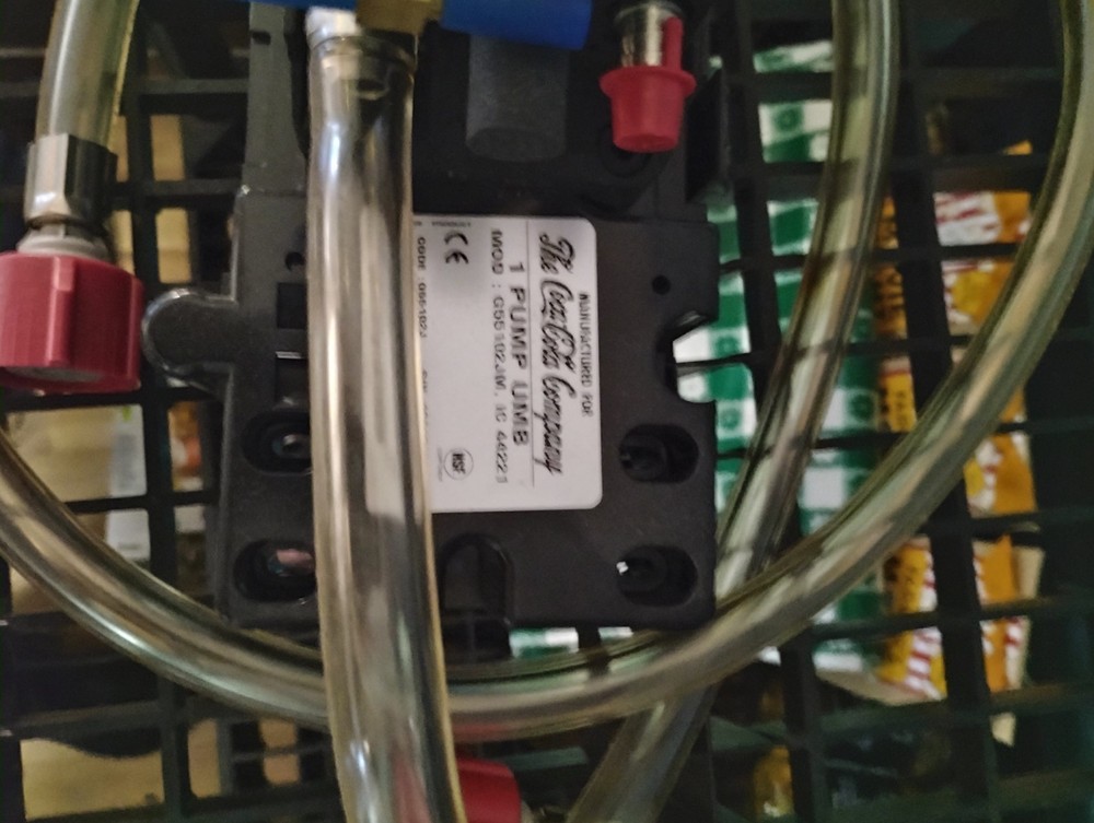 COCA COLA BIB PUMP MOD G55102UM (NEW)