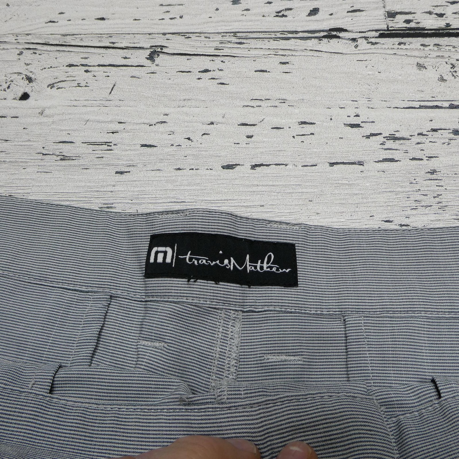 Travis Mathew Golf Shorts Mens Size 39 Gray Microstripe Performance Stretch