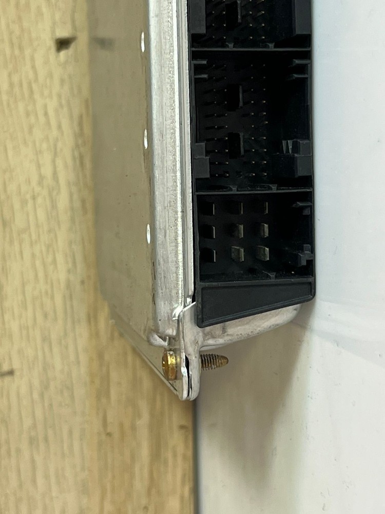 2003-2005 BMW X5 Engine Control Unit 7519308 ECU DME MS43 E53 E46 E39