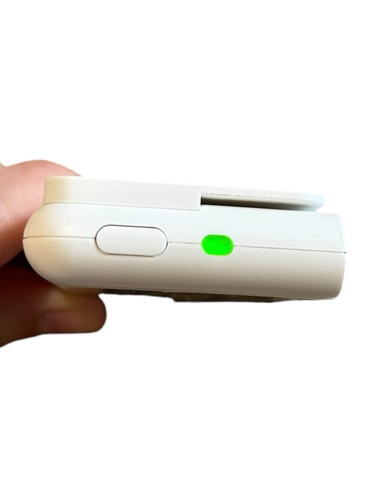 Shopify Chip & Swipe Card Reader POS Tested Powers On w/ Cord Case