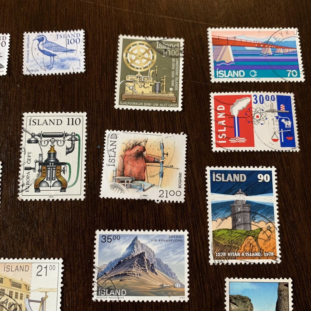 ICELAND STAMP LOT 30 DIFFERENT STAMPS, NO DUPLICATES