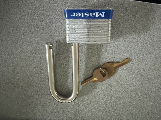 MASTER LOCK 5LJ 2 /12" SHACKLE 2" WIDE DOUBLE LOCKING