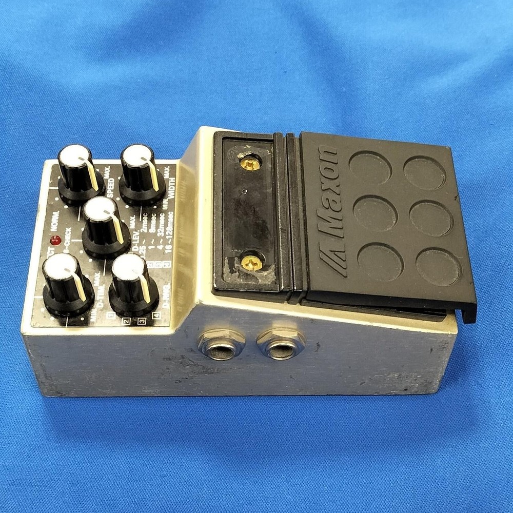MAXON / DC-01 (260425)