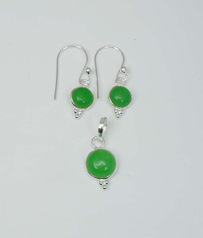 925 Solid Sterling Silver Green Jade Hook Earring Pendant Set