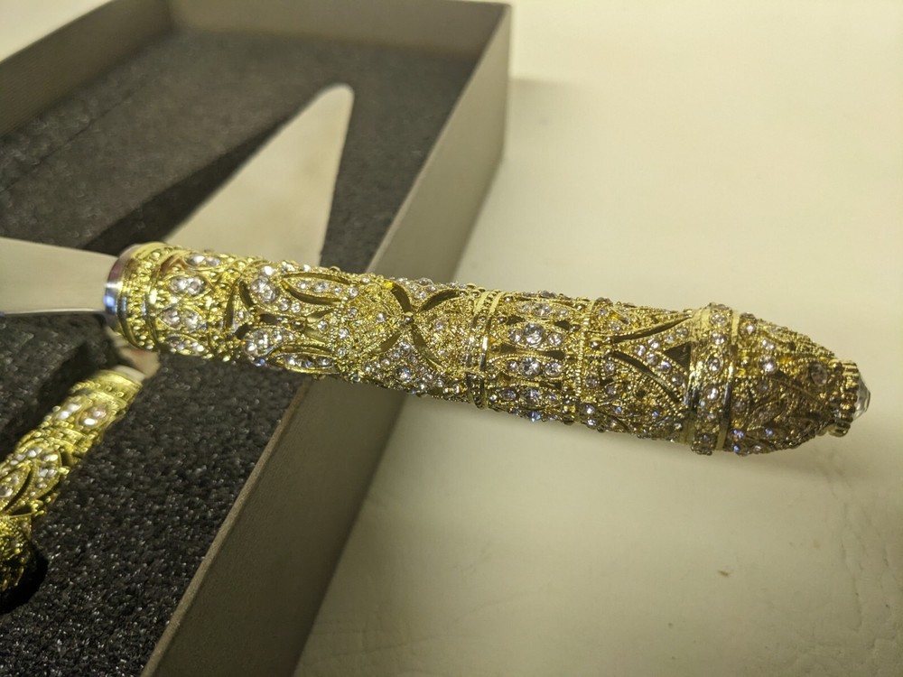 Olivia Riegel Gold Windsor Dessert Serving Set (239)