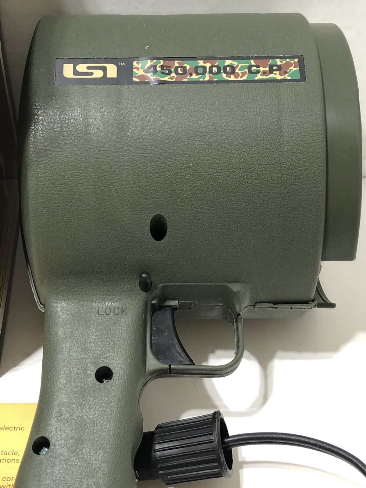 Vintage 450,000 CP SPOTLIGHT Lectro Science NITE TRACKER 450 Handheld Light -NEW